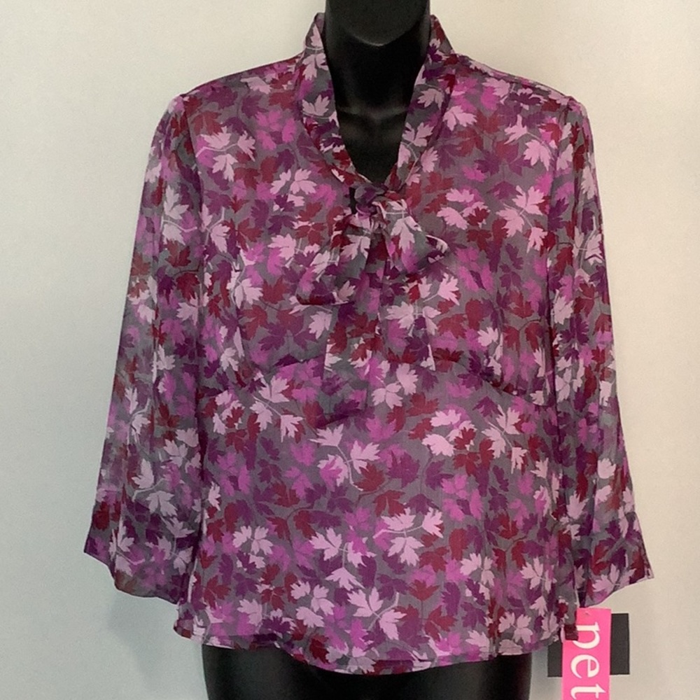 ⭐️LIZ CLAIBORNE Floral Blouse